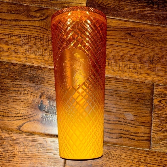 Starbucks 2022 Orange Mango Jeweled Gradient 24oz Venti Tumbler Cold Cup - Picture 1 of 4